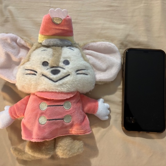 Tokyo Disney Store Dumbo Timothy Pastel Colour Crossbody Bag - Picture 6 of 6